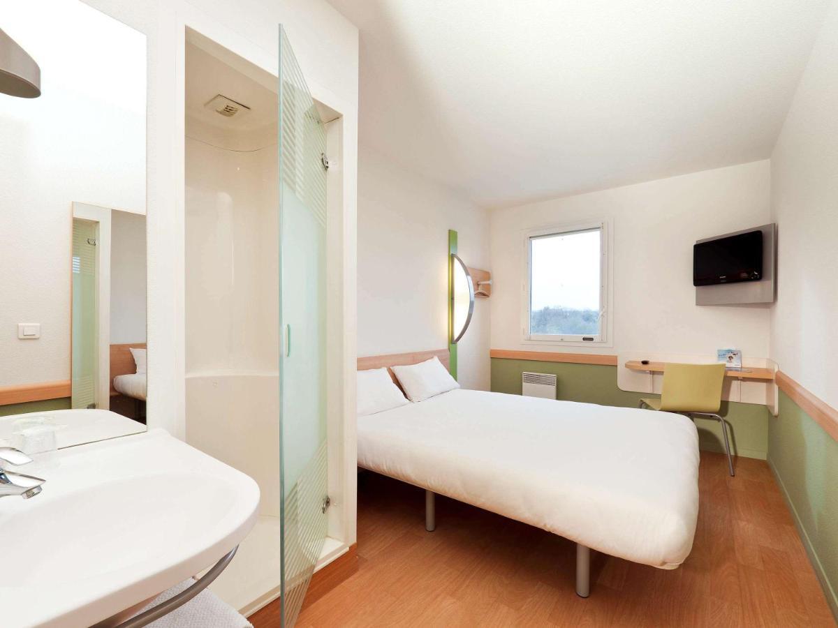 Ibis Budget Mantes-La-Jolie Εξωτερικό φωτογραφία
